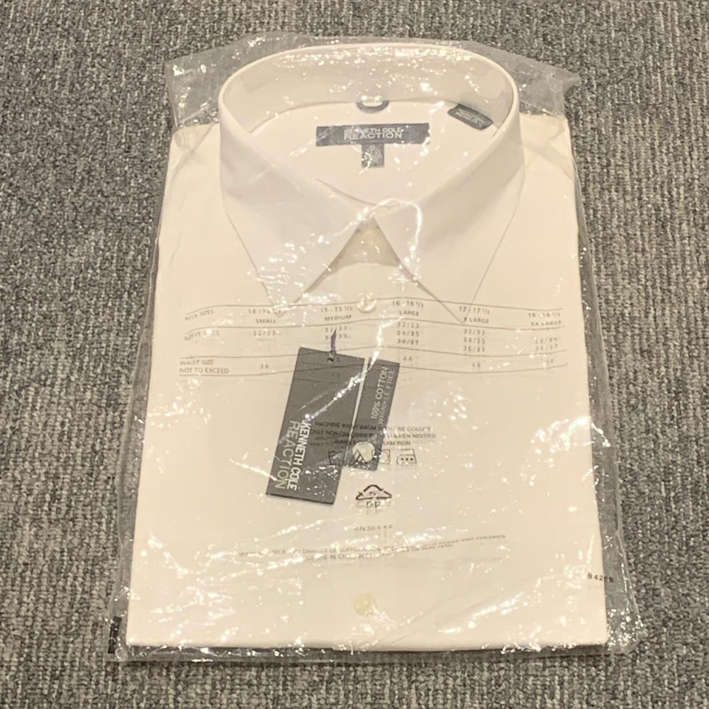 Kenneth Cole White Wrinkle Free 100% Cotton Classic Dress Shirt